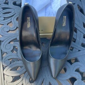 Michael Kors black heels